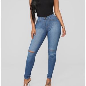 Fashion Nova Canopy Jeans Medium Wash